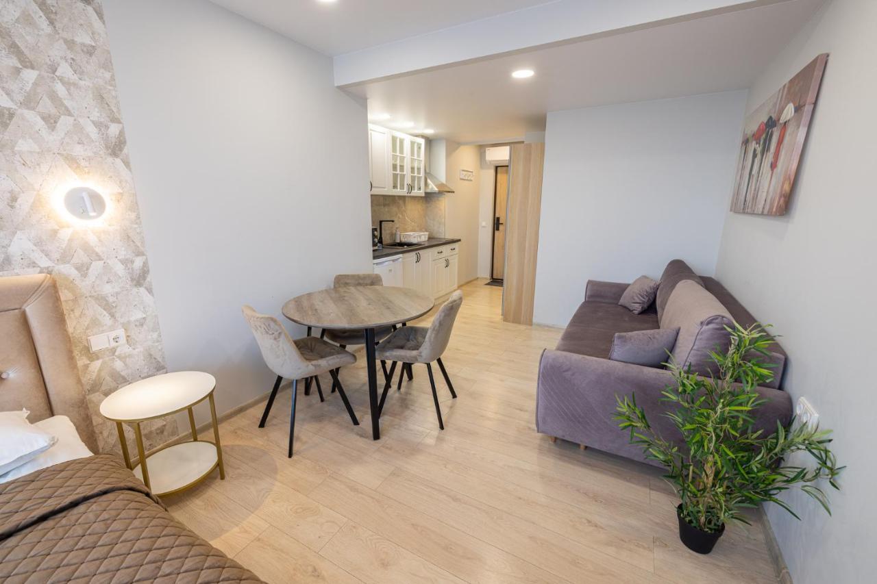 Dharma Stay Apartamentai Telšiai Eksteriør bilde