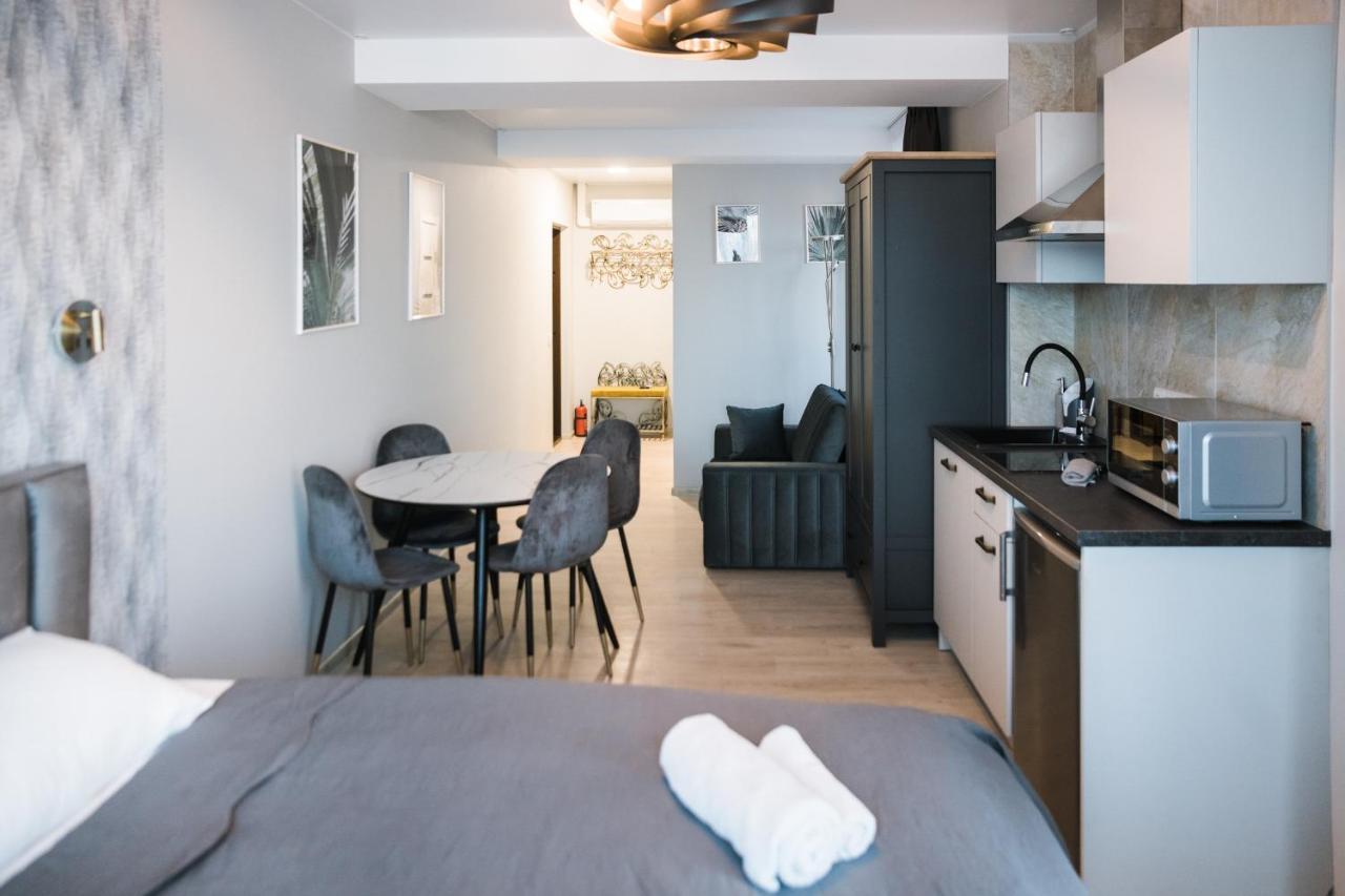 Dharma Stay Apartamentai Telšiai Eksteriør bilde